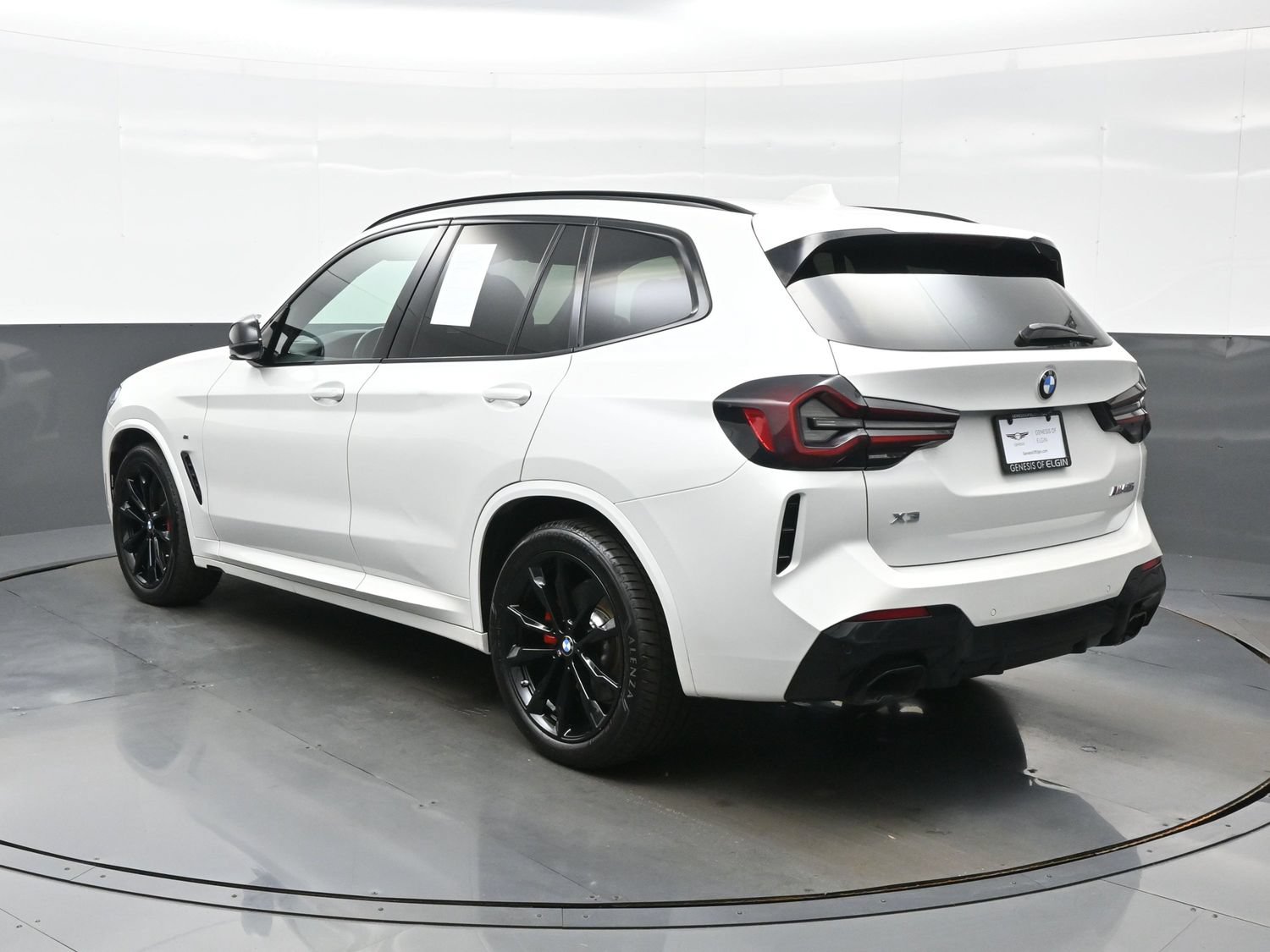 Used 2024 BMW X3 M40i w/ Premium Essential Package AWD/4WD image 4