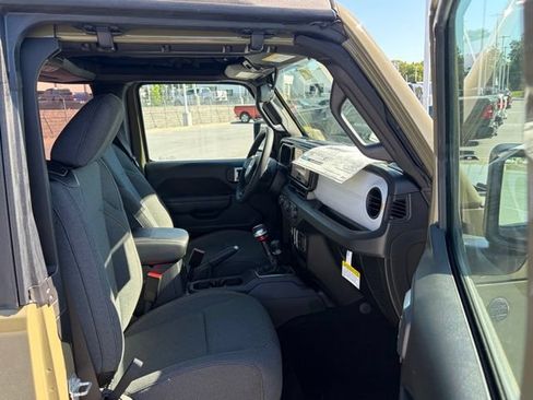 New 2026 Jeep Wrangler Sport AWD/4WD image 28