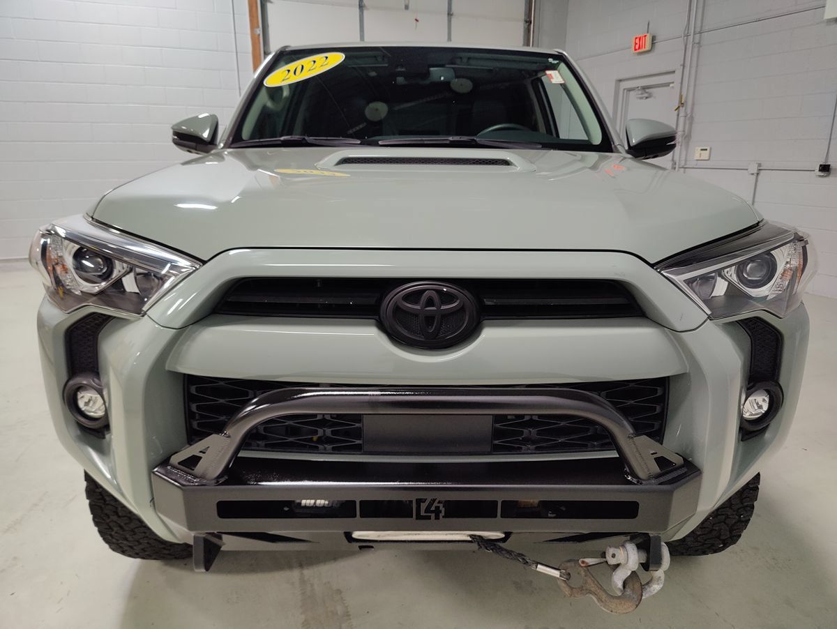Used 2022 Toyota 4Runner TRD Off-Road Premium AWD/4WD image 3