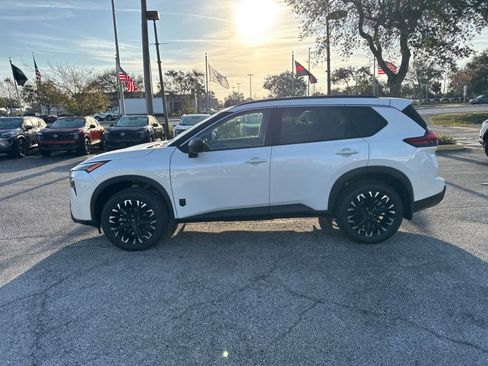 New 2026 Nissan Rogue Dark Armor image 9