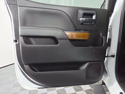Used 2018 Chevrolet Silverado 2500 High Country AWD/4WD image 27