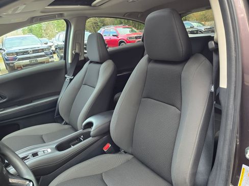 Used 2019 Honda HR-V EX image 21