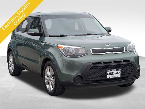 Used 2014 Kia Soul + FWD image 7