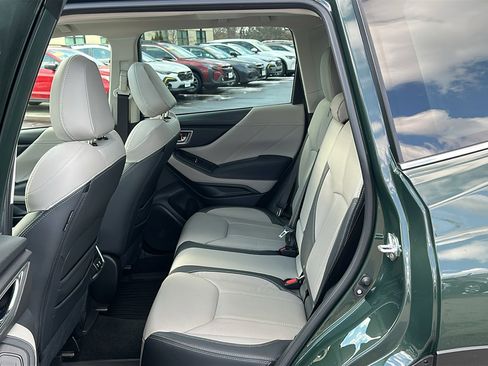 Used 2023 Subaru Forester Limited image 23