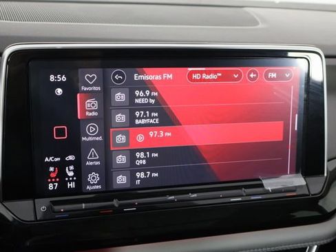 Used 2025 Volkswagen Atlas Peak Edition SE image 41