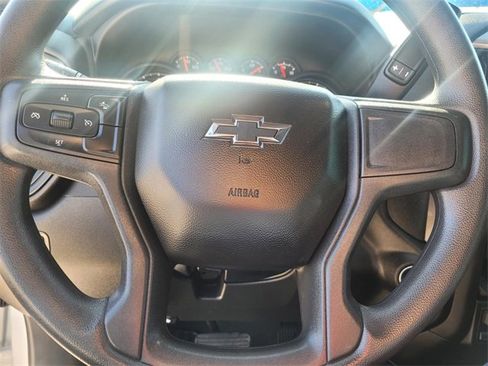 Used 2025 Chevrolet Silverado 2500 Custom w/ Custom Value Package image 26