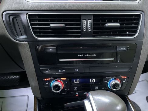 Used 2013 Audi Q5 2.0T Premium Plus w/ Premium Plus Pkg image 24