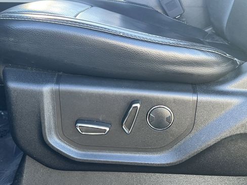 Used 2018 Ford F350 Lariat w/ Lariat Ultimate Package image 25