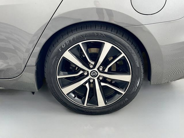 Used 2023 Nissan Maxima SV w/ Floor Mat Group FWD image 35