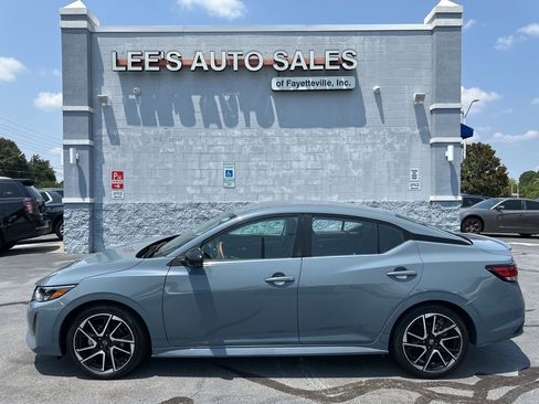 Used 2024 Nissan Sentra SR image 4