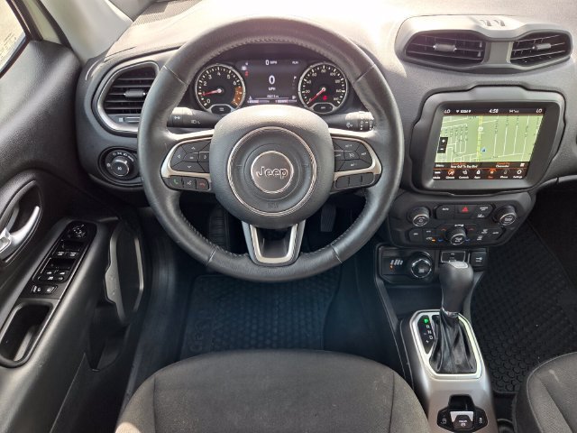 Used 2022 Jeep Renegade Latitude w/ Convenience Group AWD/4WD image 16