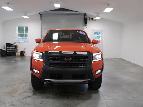 Used 2025 Nissan Frontier PRO-4X w/ Interior Protection Package AWD/4WD image 3