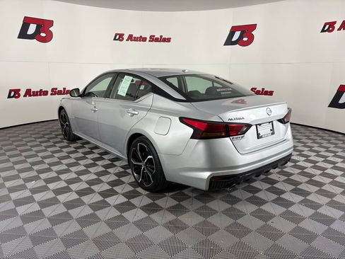 Used 2024 Nissan Altima 2.5 SR image 4