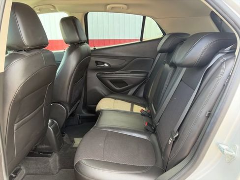 Used 2020 Buick Encore Sport Touring AWD/4WD image 39