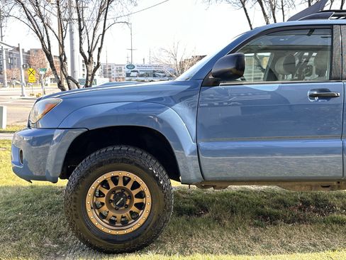 Used 2007 Toyota 4Runner SR5 image 10