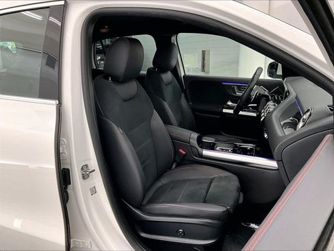 Certified 2023 Mercedes-Benz GLA 35 AMG 4MATIC image 6