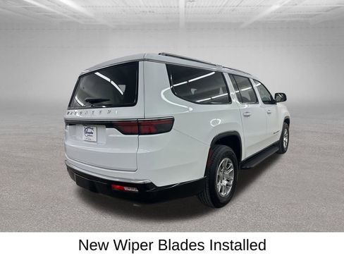 Used 2024 Jeep Wagoneer L 4WD image 13