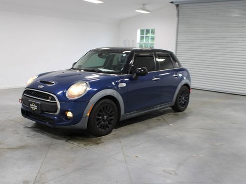 Used 2016 MINI Cooper S FWD image 4