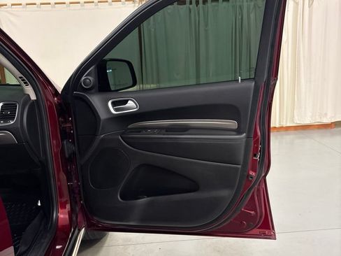 Used 2019 Dodge Durango SXT w/ 3rd Row Seating Group RWD image 28