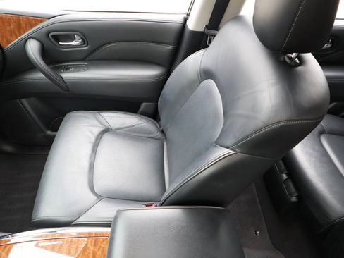 Used 2018 INFINITI QX80 2WD image 19