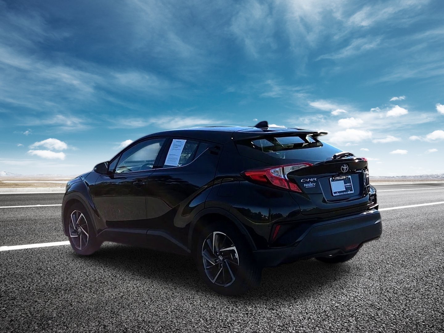 Used 2022 Toyota C-HR Limited FWD image 5