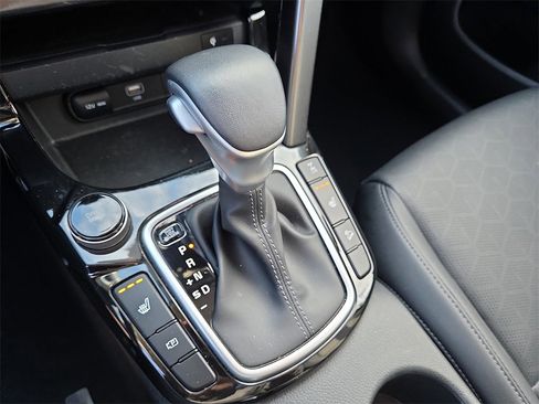 Certified 2024 Kia Seltos EX image 16