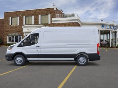 New 2025 Ford Transit 250 148 Medium Roof Extended AWD
