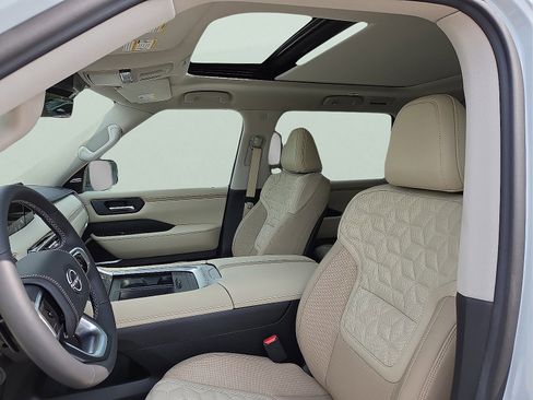 New 2026 Nissan Armada Platinum Reserve w/ Convenience Package image 14