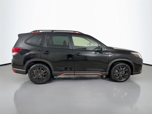 Used 2023 Subaru Forester Sport image 18