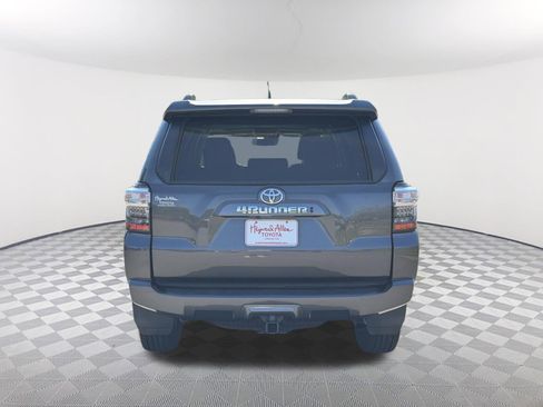 Used 2022 Toyota 4Runner SR5 Premium w/ Moonroof Package image 17