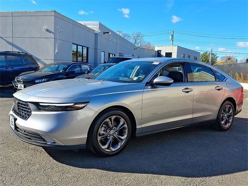 Certified 2024 Honda Accord EX image 3