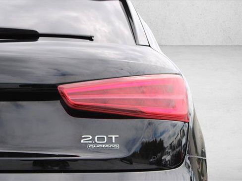 Used 2018 Audi Q3 2.0T Premium AWD/4WD image 10