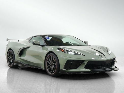Used 2024 Chevrolet Corvette Stingray Convertible w/ 1LT RWD image 7