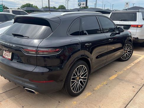 Used 2019 Porsche Cayenne AWD/4WD image 6