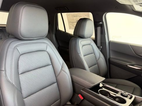 New 2027 Chevrolet Equinox LT w/ Convenience Package II FWD image 33