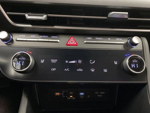 New 2025 Hyundai Sonata SEL image 18