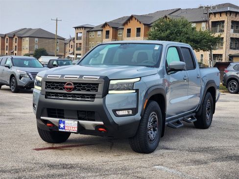 New 2026 Nissan Frontier Pro-X w/ Pro-X Convenience Package image 2