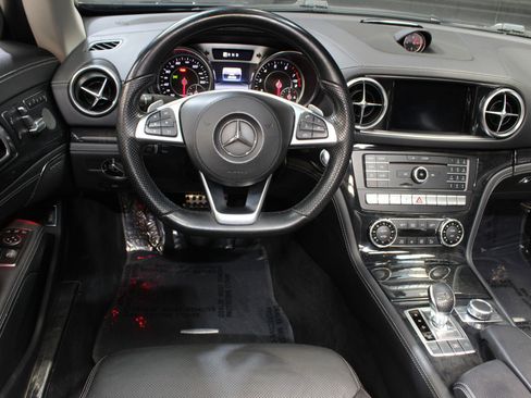 Used 2020 Mercedes-Benz SL 450 image 42