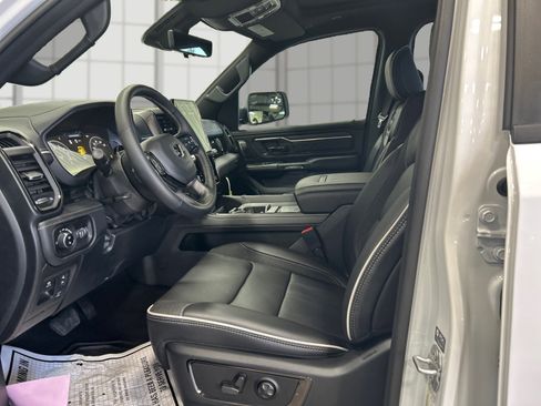 New 2026 RAM 1500 Limited AWD/4WD image 9