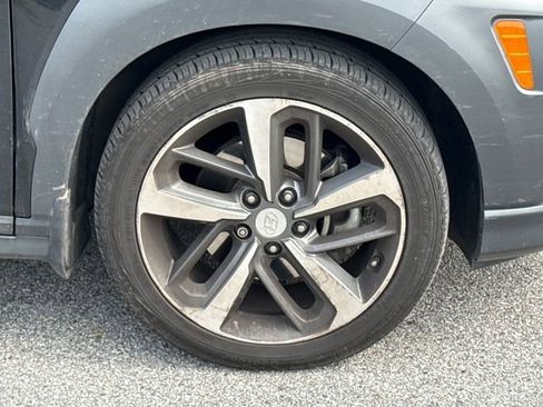 Used 2020 Hyundai Kona Limited AWD/4WD image 11