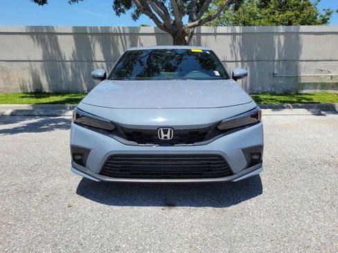 Used 2023 Honda Civic Sport Touring image 2