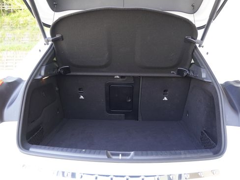 Used 2019 Mercedes-Benz GLA 250 4MATIC image 29