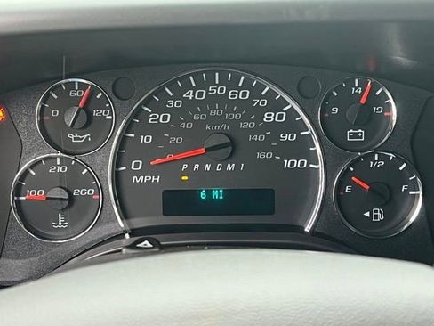 New 2025 Chevrolet Express 2500 image 23