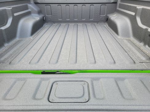 New 2025 Jeep Gladiator Mojave image 12