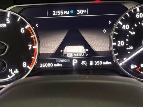 Certified 2025 Nissan Rogue SV image 17