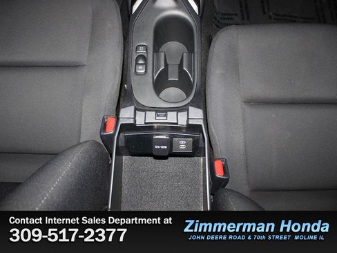 Used 2024 Toyota Corolla LE image 17