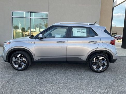 New 2026 Hyundai Venue SEL image 6