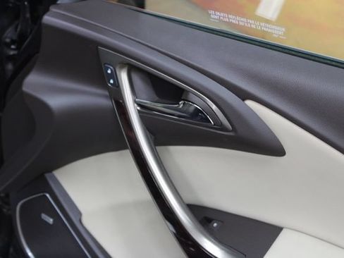 Used 2016 Buick Verano Leather w/ Experience Buick Package FWD image 9