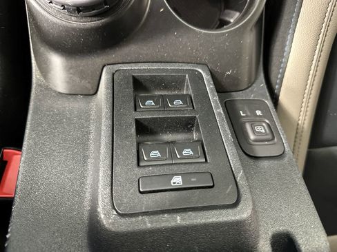 Used 2022 Ford Bronco Wildtrak AWD/4WD image 37