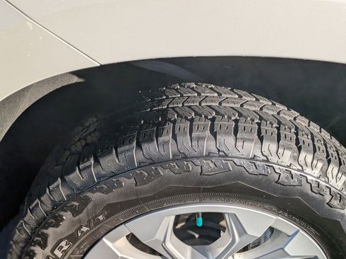 Certified 2022 Chevrolet Silverado 1500 LTZ image 13